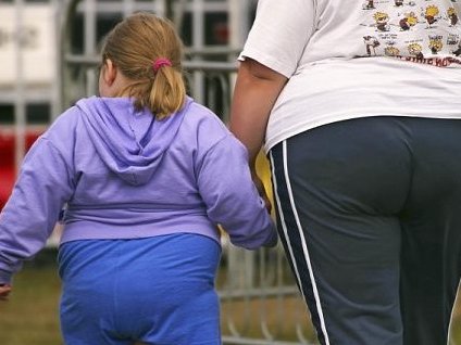 Родители редко замечают ожирение детей