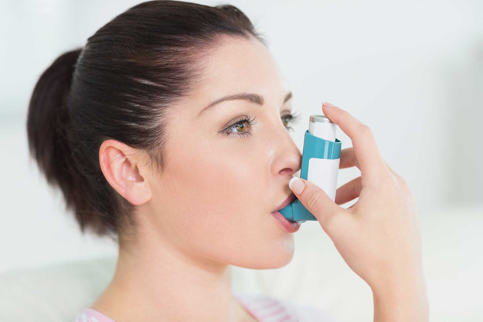 Бронхіальна астма: основні симптоми запалення дихальних шляхів