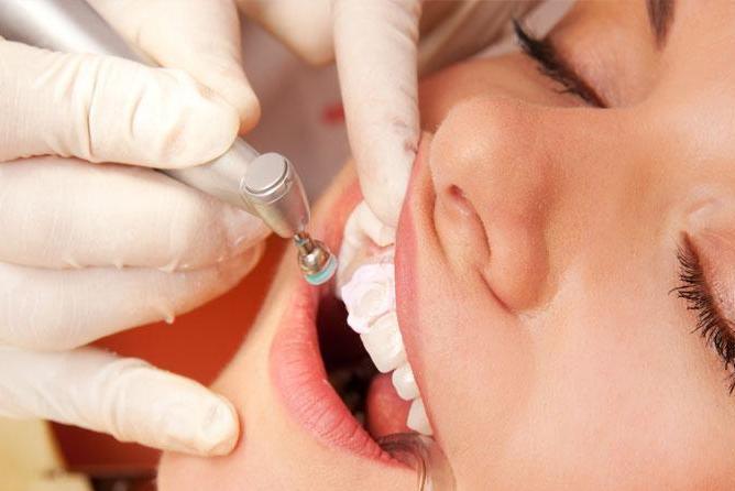 Какие анестетики используются в стоматологии для местного обезболивания?